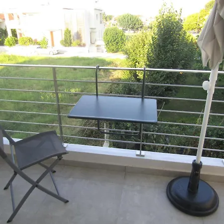 Friends' Place Apartment