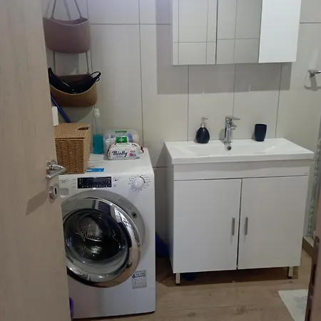 Friends' Place Apartman