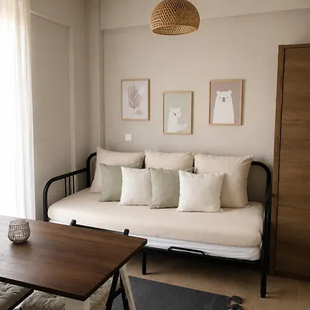 Friends' Place Apartman Tríkala