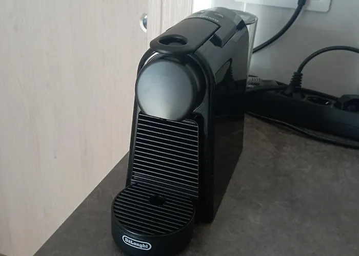 Friends' Place * Tríkala